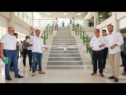 Presidente Petro en la inauguración del edificio de Ciencias Básicas de la Universidad de Córdoba