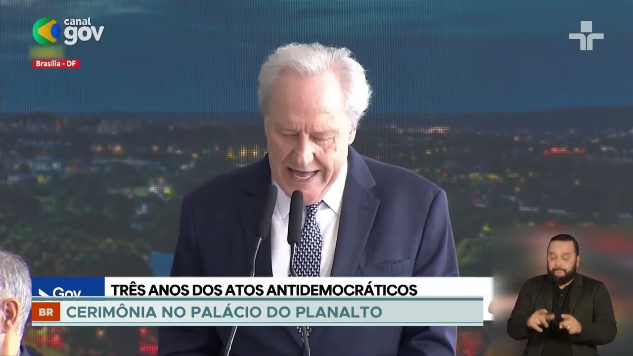 Com presença de Lula, Brasília sedia cerimônia em memória dos atos golpistas