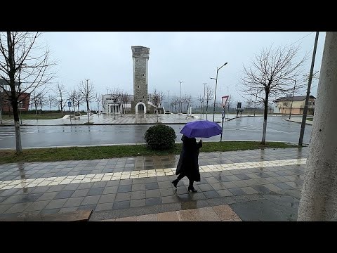 Emigração em massa na Albânia e as consequências para o país