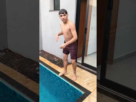 DUDU O CHÃO VIROU LARVA 🔥😂  #shorts