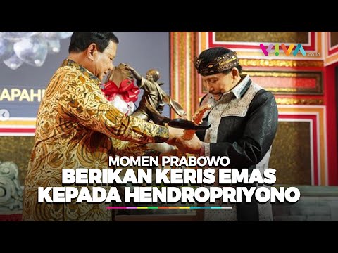 Kaget Ada Kapolri, Prabowo Salami Andika Perkasa Hingga Kasih Keris Emas ke Hendropriyono