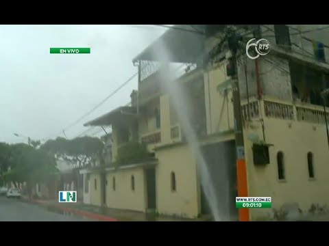 Se registra una gran fuga de agua potable al norte de Guayaquil