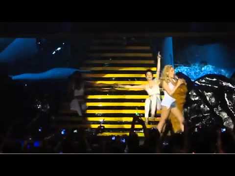 [High Quality] Kylie Minogue - Especially for you / Locomotion (Live Manila 2011)