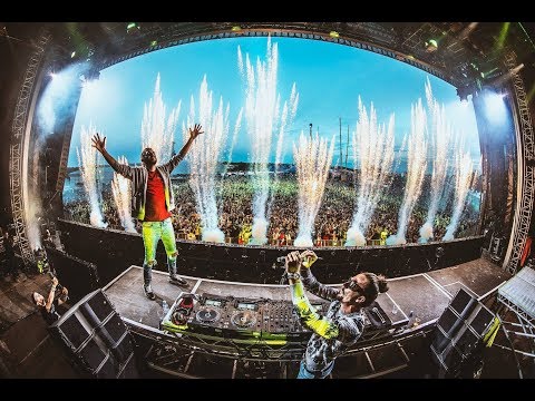 Dimitri Vegas & Like Mike vs Quintino - The Chase  (LIVE Tomorrowland 2018)