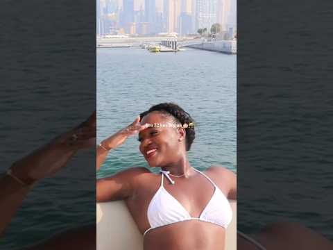 📍#DubaiSummer vs. #EuroSummer. It's My BIRTHDAY 🎂🥂  Era 32 in full effect! #Dubai #Birthday #yacht