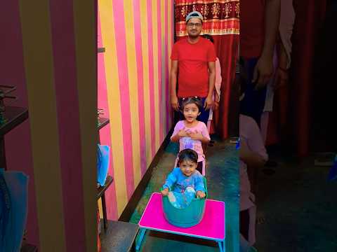 kisne uthaya cute baby ko comment Karen #manviormummy #shortvideo #viral
