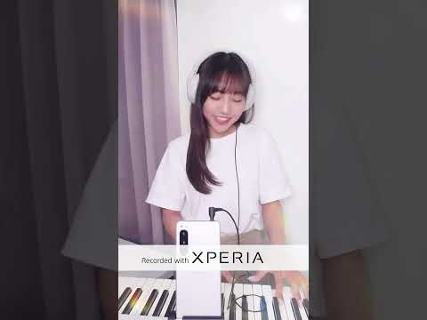 Xperia ambassador  @蔡佩軒 Ariel Tsai   sings her song ""想著你想著你"" recorded with Xperia Music Pro.