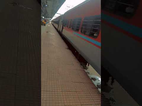 Ernakulam junction to Patna junction superfast express 22643/ WAP7/ #vijayawada #yshorts #south