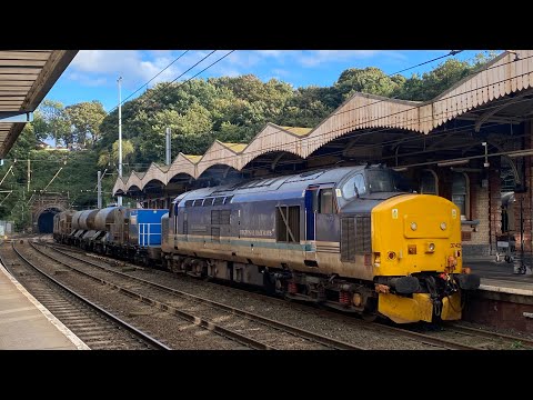 DRS 37425 and 37059 thrash out of Ipswich working 3S60 5/10/21
