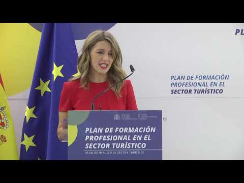Trabajo e Industria presentan un Plan de Formación para el sector del turismo