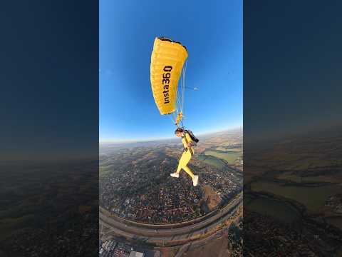 Jumping out of a paramotor with the new @insta360 canopy 💛