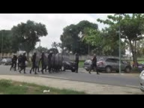 Protesters dispersed with tear gas in Ivory Coast