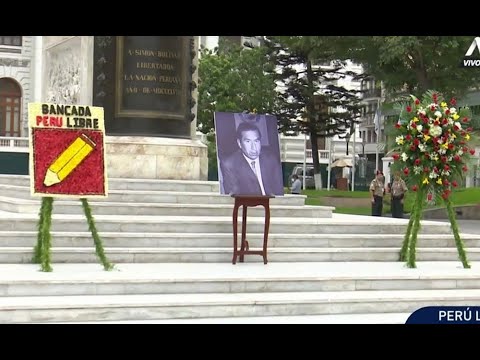 Perú Libre rindió homenaje al padre de Vladimir Cerrón en el Congreso