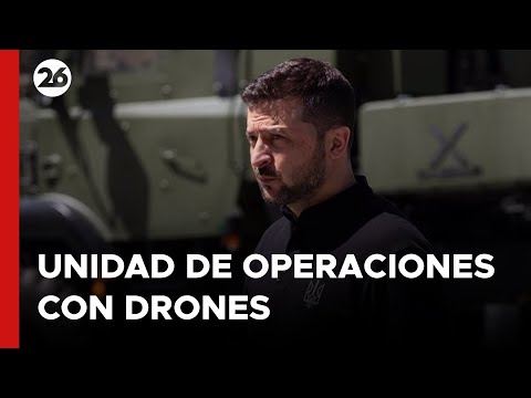 Zelenski aprueba creación de una rama de las Fuerzas Armadas dedicada a las operaciones con drones