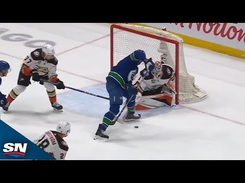 Canucks Dakota Joshua Pulls Off Between-The-Leg Move For Wonder Goal