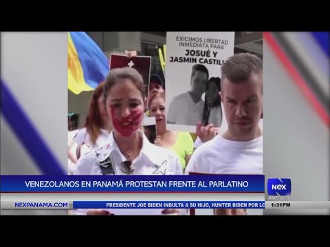 Venezolanos en Panama? protestan frente al Parlatino