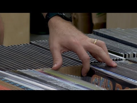 Record Store Day celebrates indie retail music sellers as they ride vinyl's wave of popularity