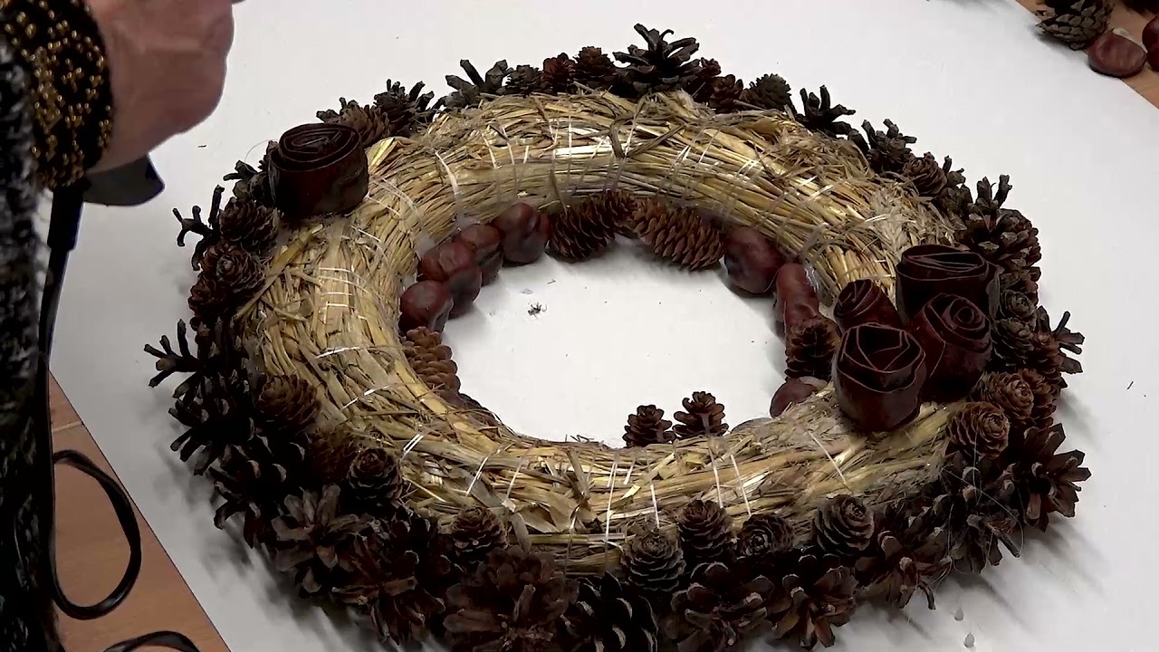 Šventinė dekoracija (Adventinis, Kalėdinis vainikas)