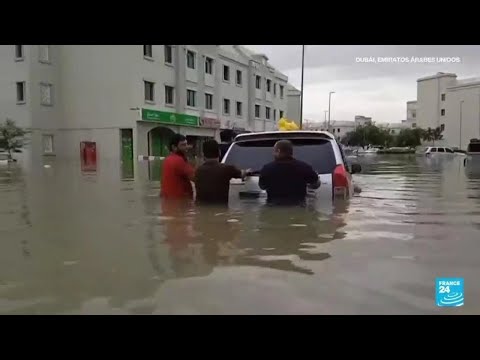 Tormenta inédita en Dubái causó caos y graves inundaciones • FRANCE 24 Español