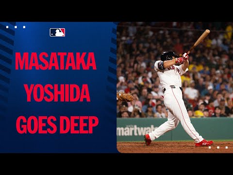 Mastaka Yoshida HOMERS on a 3-hit night!