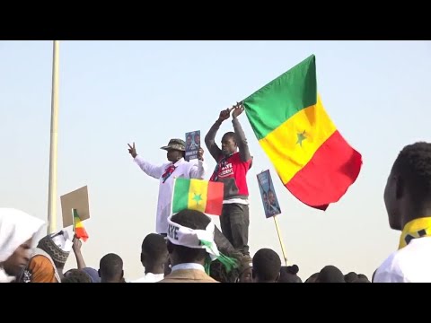 Senegal's presidential frontrunners end campaigns amid uncertainty ahead of vote