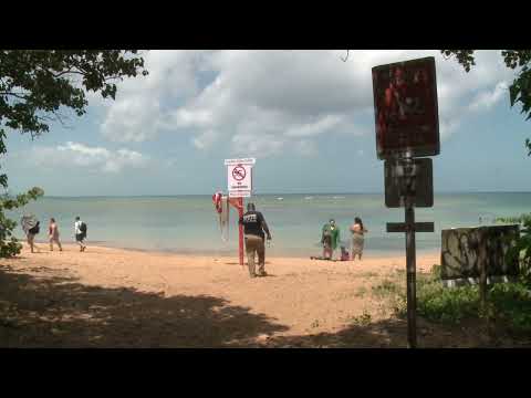 Municipio de Fajardo destaca salvavidas en Playa Escondida