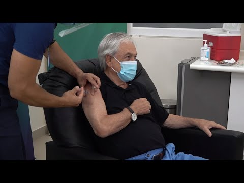 Coronavirus: Presidente Piñera recibe la vacuna de Sinovac