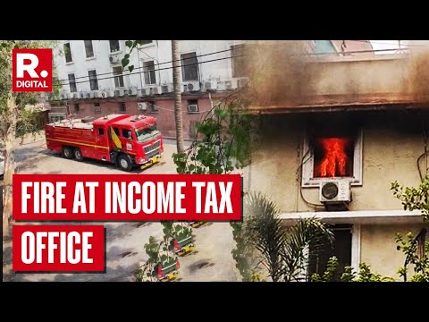 Fire Breaks Out At Income Tax Office In Delhi, Fire Tenders Rush To The Spot To Control The Fire