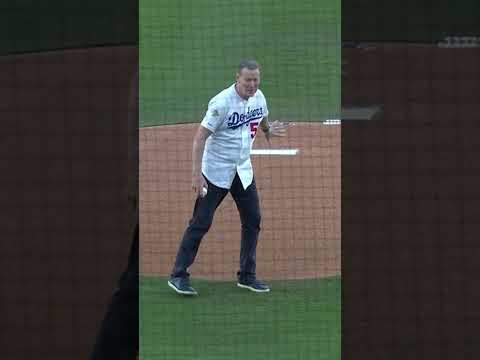 Dodgers legend Orel Hershiser tosses out the first pitch prior to #WorldSeries Game 4!