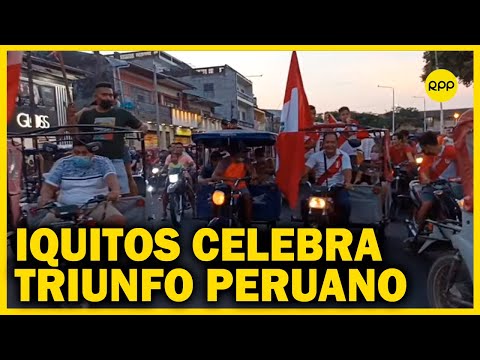 En Iquitos hinchas de la Selección nacional celebran con caravana el triunfo ante Colombia.