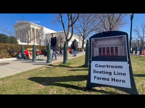 Line begins to form to get into Supreme Court for Trump case on Thursday