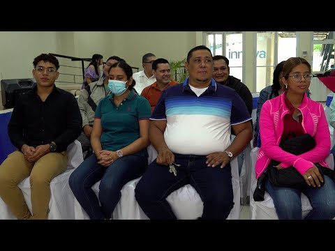 Maestros nicaragüenses inician especialización del idioma Inglés