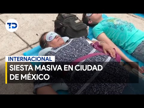 Celebran el Día Mundial del Sueño con una siesta masiva en Ciudad de México