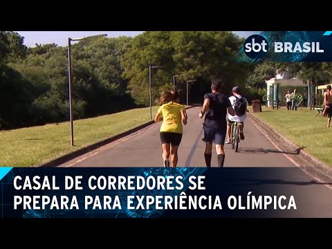 Casal de corredores amadores treina para prova similar à maratona olímpica | SBT Brasil (26/03/24)