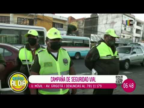 (U. Móvil) La Policía Boliviana realiza campaña para crear conciencia en el trasporte público