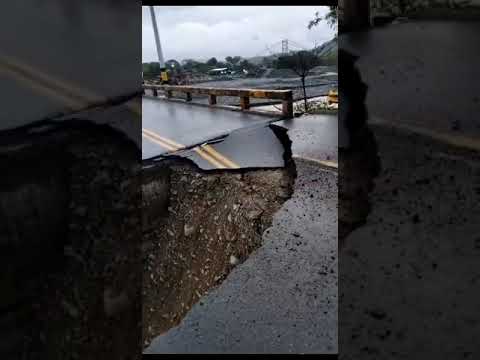 ¡Atención! Colapsa puente que conecta a Medellín con Santa Fe de Antioquia - Telemedellín