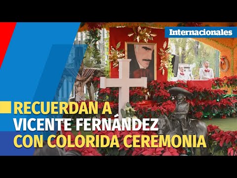 Familiares y seguidores de Vicente Fernández conmemoran el primer aniversario de su fallecimiento