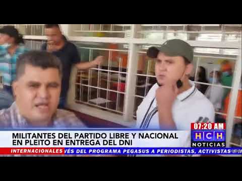 ¡Molote! Activistas políticos arrancan portones por “traslados domiciliarios” en Concepción Sur