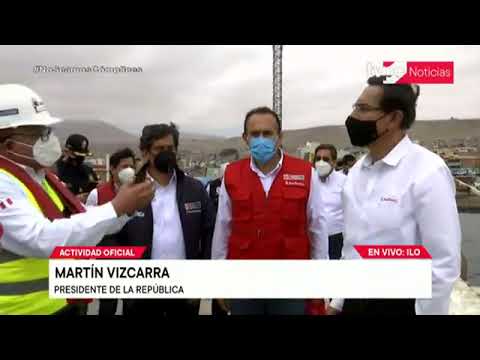 Presidente Martín Vizcarra inspecciona obras de reparación del muelle del Terminal Portuario de Ilo