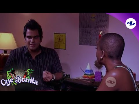 Manuel no deja de pensar en Macarena y su relación con Sonia no funciona - Oye Bonita| Caracol TV