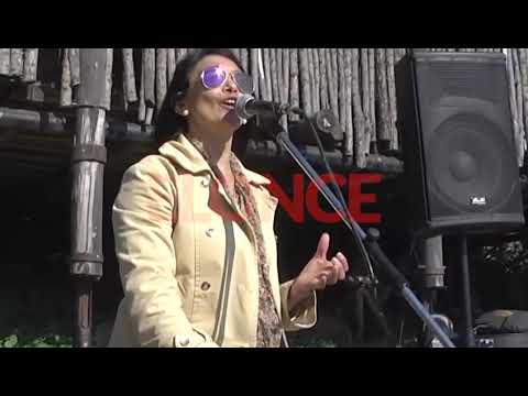 María Cuevas cantó en vivo en Puerto Sánchez en el Día de la Independencia