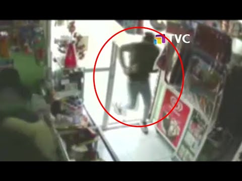 Delincuentes asaltan a una tienda y roban 4 mil dólares
