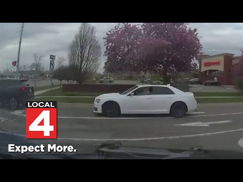 Teen leads police on wild chase in Oakland County