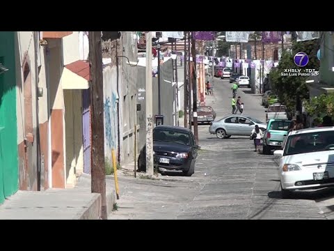 Habitantes de Las Julias exigen rehabilitación de calles: Oscar Valle.