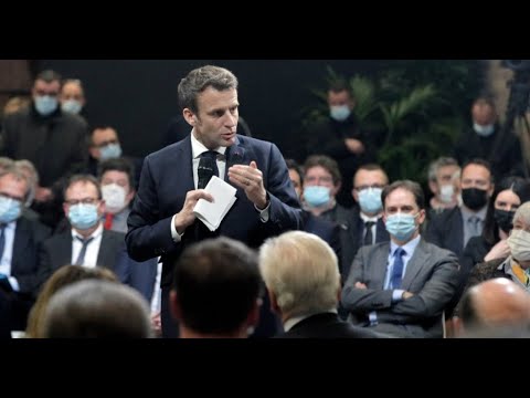 Emmanuel Macron dans le Nord : la maladresse du Président, pas encore porté candidat