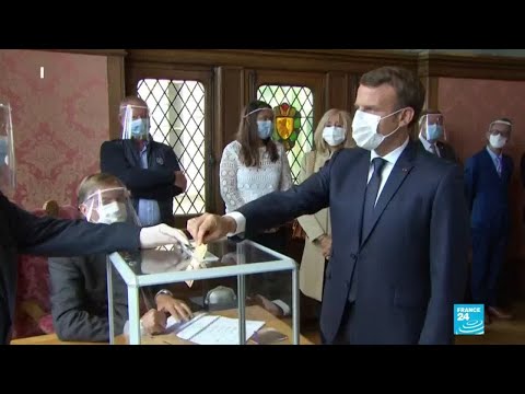 Après une vague verte aux municipales, E. Macron reçoit la Convention citoyenne pour le climat
