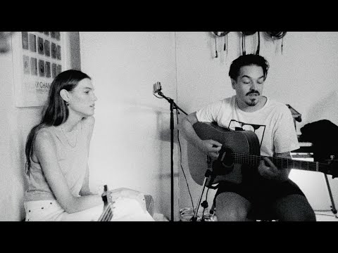 Milky Chance - History Of Yesterday feat. Charlotte Cardin (Live Session)