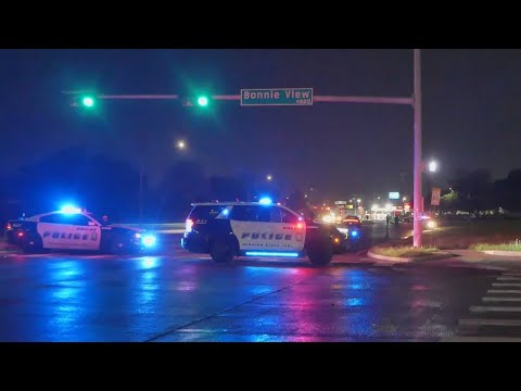 Pedestrian hit, killed by vehicle in Dallas Friday night, police say