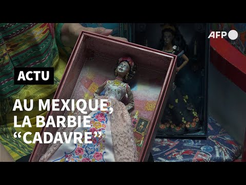 Au Mexique, la Barbie cadavre s'impose sur le marché | AFP