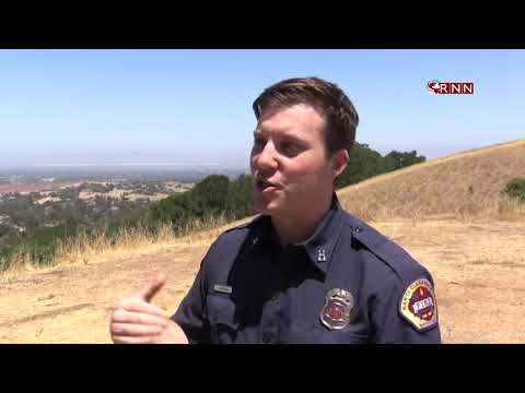 Bomberos de California comparten personal para combatir llamas